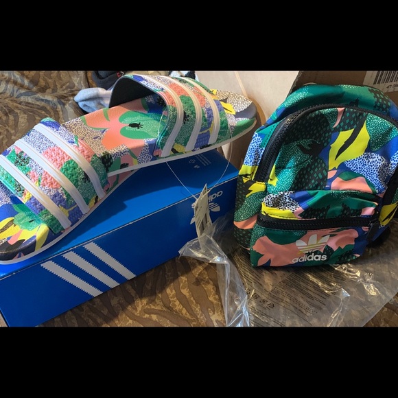 adidas Shoes - Adidas set